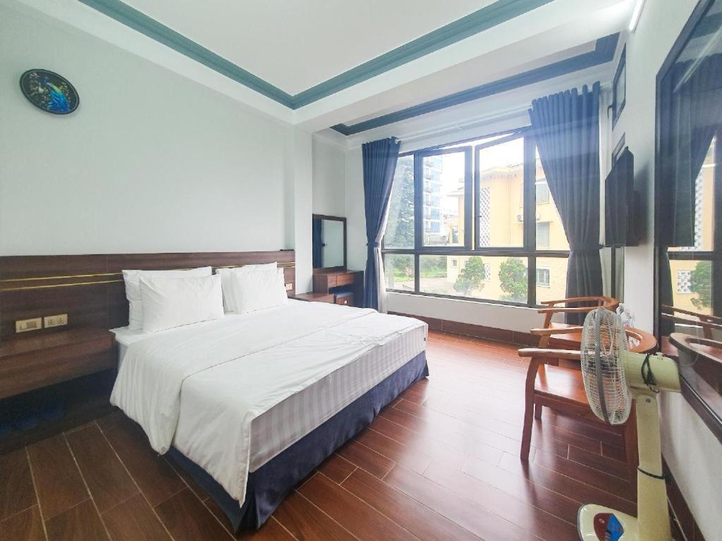 Khach San Hung Trang Hotel Tam Ðảo Kültér fotó