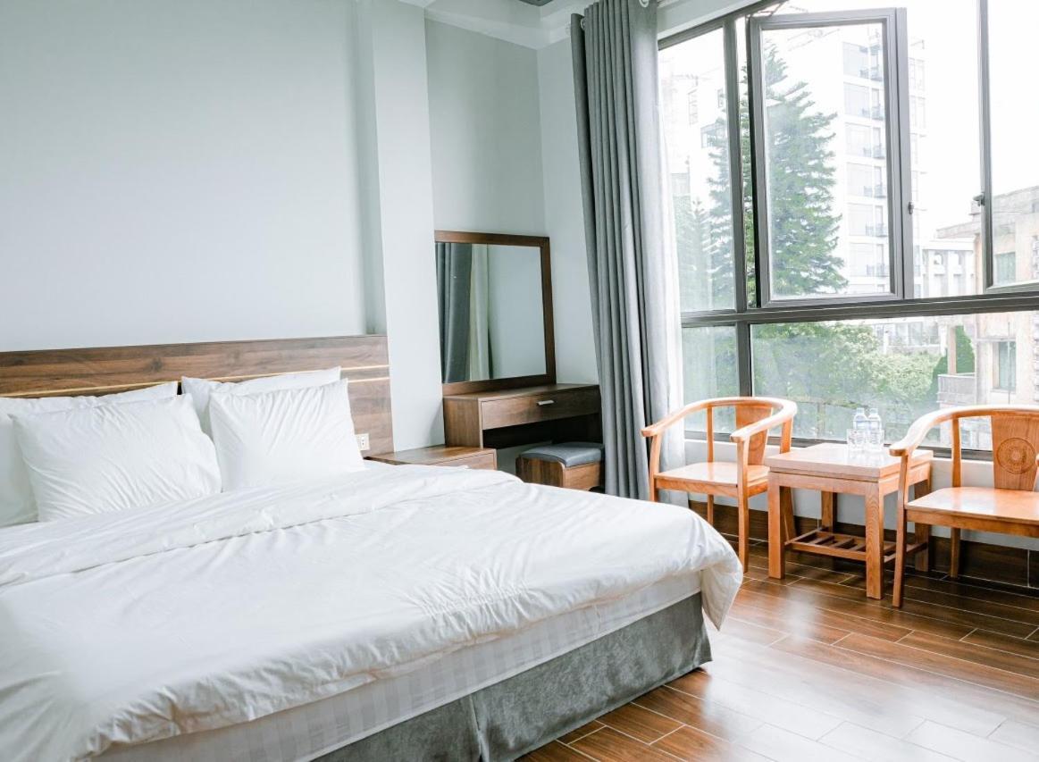 Khach San Hung Trang Hotel Tam Ðảo Kültér fotó